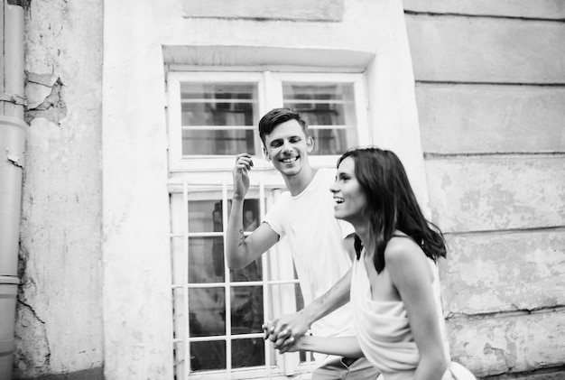 Jak wybrać idealną bieliznę, która łączy styl i komfort?